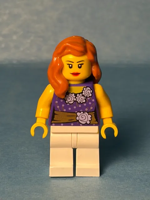 LEGO Town Minifig twn171 - Female Dark Purple Blouse - Light Scratches/No Cracks