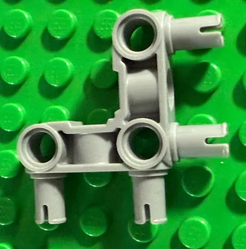 LEGO Technic Pin Connector Perpendicular 3 x 3 Bent w 4 Pins Light Bluish Gray