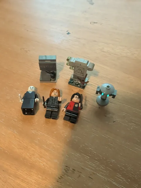 LEGO 75965 Rise Voldemort lot