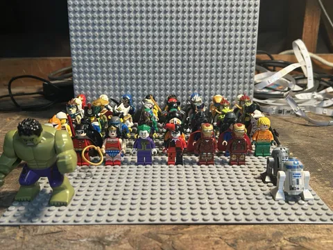 LEGO Mini-figure marvel dc & more 