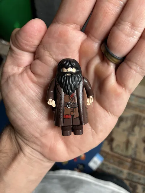 Lego Minifigure- Harry Potter Rubeus Hagrid Minifigure Dark Brown Coat 10217 473