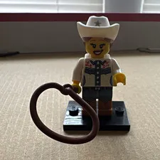LEGO Cowgirl Minifigure Plastic Figure w/ White Cowboy Hat & Brown Lasso