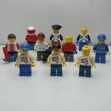 Mixed Lot Of 10 VTG LEGO Minifigures Minifigs Soldier, Soccer, Oil & More