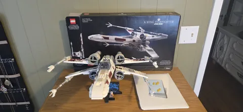 LEGO Star Wars 75355 UCS X-Wing COMPLETE