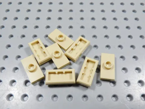 LEGO Lot of 8 Tan 1x2 Smooth Plates w/ Stud in Center BC