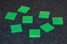 (8) 2x2 Green Smooth Finishing Tile Bricks - NEW Lego Parts ~