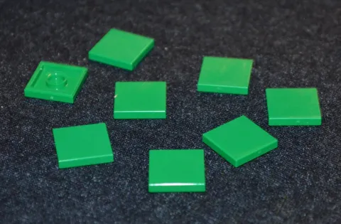 (8) 2x2 Green Smooth Finishing Tile Bricks - NEW Lego Parts ~