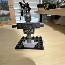 LEGO nexo knights training machine slight scratch on head