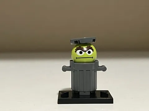 Lego Sesame Street Oscar the Grouch Minifigure Custom Printed