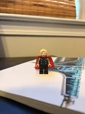 LEGO Thor Marvel Super Heroes Minifigure 76248 sh804 Brand New Assembled