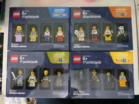 LEGO Toys R Us Bricktober 2016 Brand New Complete Set 