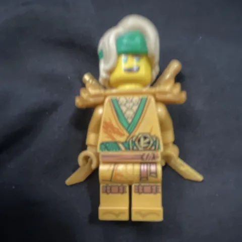 LEGO Gold Ninja Minifigure Plastic Figure w/ 2 Swords & Shoulder Armor