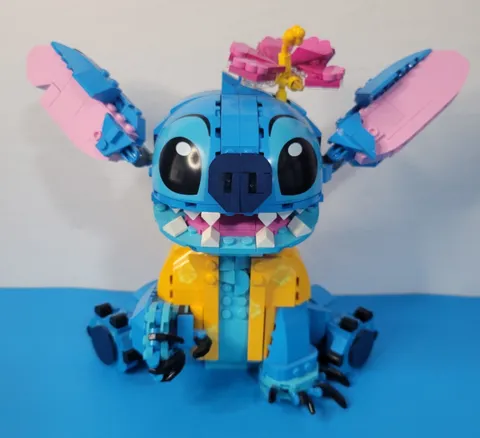 LEGO Disney Stitch 43249 Building Set Near Complete Missing Pieces