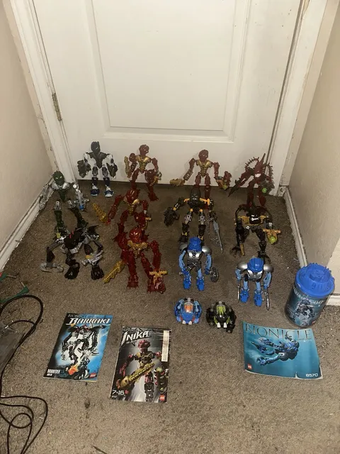 LEGO BIONICLE 100% Complete Sets 2002-2007 Lot W/ Canister, Manuals & More!