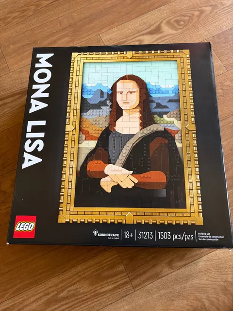 LEGO Art Mona Lisa 31213 New and sealed. Box has some shelf wear.