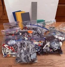 LEGO Bulk Lot 16 lbs Mixed Pieces Technic Gray Gears Base Plates Vintage