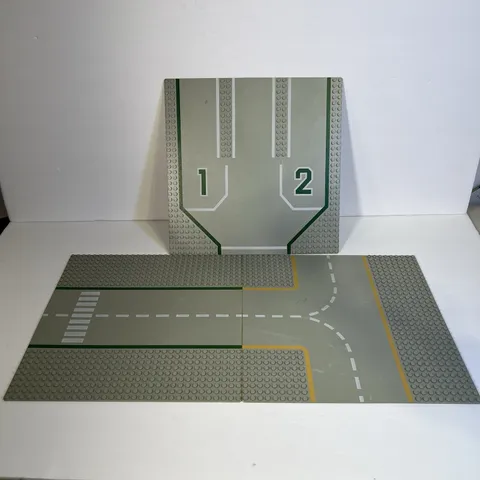 Vintage Lego Baseplate Road 32 x 32 Runway Patterns Lot Of 3