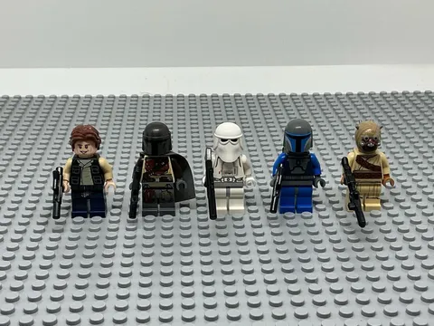 LEGO Star Wars Mixed Lot of 5 Minifigures W/Accesories