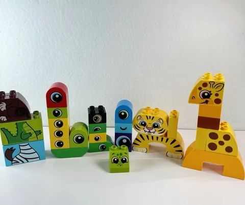 Lego Duplo Animals & Eye Bricks Lot 27 Printed Pieces Tiger Giraffe Zoo