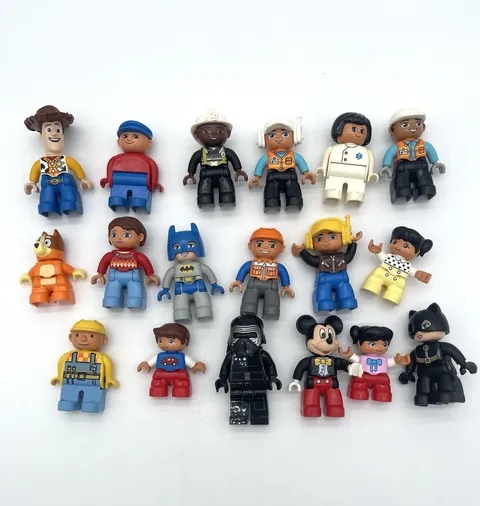 Lego Duplo Mixed Lot 18 Figures