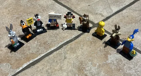 LEGO Looney Tunes Minifigures Series 71030 Collection 9 Mini Figures