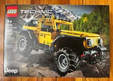 LEGO Technic 42122 Jeep Wrangler 665-Piece Complete Set Rock-Trac 4WD