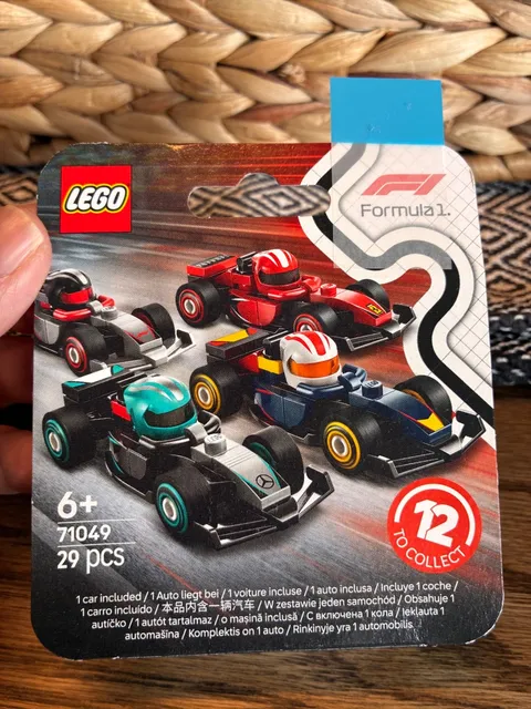 LEGO Minifigures F1 Formula 1 Collectible Race Cars 71049 Williams New Sealed