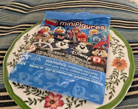 LEGO 71024 Disney Minifigures Series 2 Bag