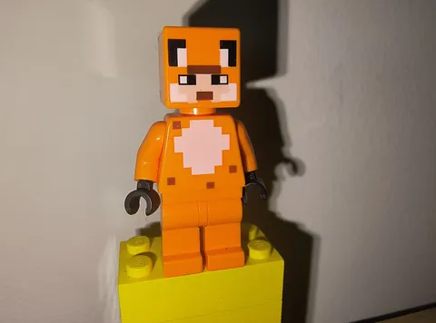 LEGO Fox Skin Character Minifigure Minecraft Lodge $0 Ship W/ Combined Ship!