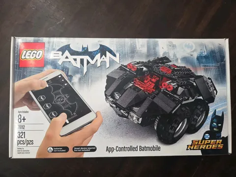 LEGO DC Comics Super Heroes: App-Controlled Batmobile (76112)