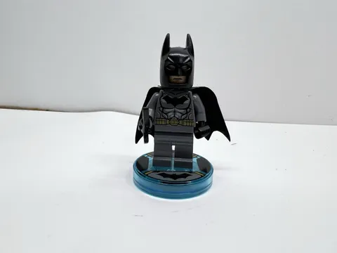 Lego Batman Minifigure w/ Dimensions Base Tag