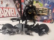 LEGO 76273 Batman Construction Figure & Bat-Pod Bike 713 pcs