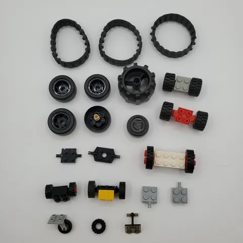 LEGO Lot Wheels Tires Treads & Axles Bulk Technic Vehicle Parts Tank Tracks