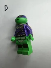 LEGO Teenage Mutant Ninja Turtles Minifigure Donatello with Goggles (Genuine)
