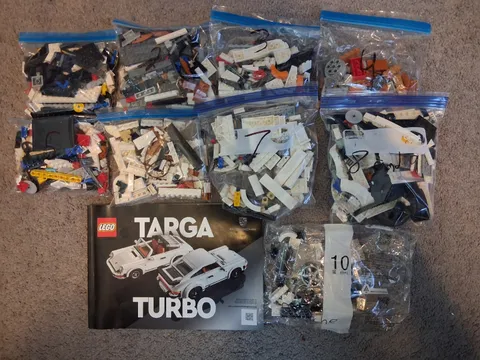 LEGO Icons: Porsche 911 (10295)