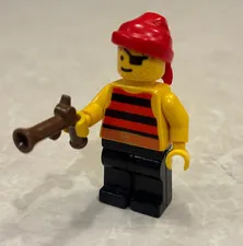 LEGO Minifigure Pirates I Red Black Stripes Shirt Red Bandana pi031  62666