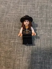 LEGO Pirates of the Caribbean Angelica Minifigure potc006 2011 Complete