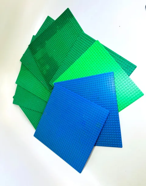Lot (9) LEGO Baseplates 32x32  Green - Blue- Light Green - #BPL
