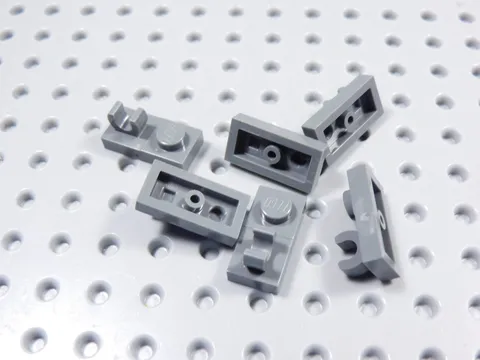 LEGO Lot of 6 Dark Bluish Gray 1x2 Plates w/ Stud and Clip on Top BP