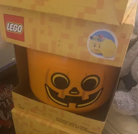 Lego Pumpkin Halloween Storage Mini Figure Head Orange New in Box