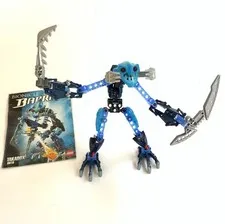 LEGO Bionicle 8916 Barraki Takadox Figure Incomplete w/ Instructions
