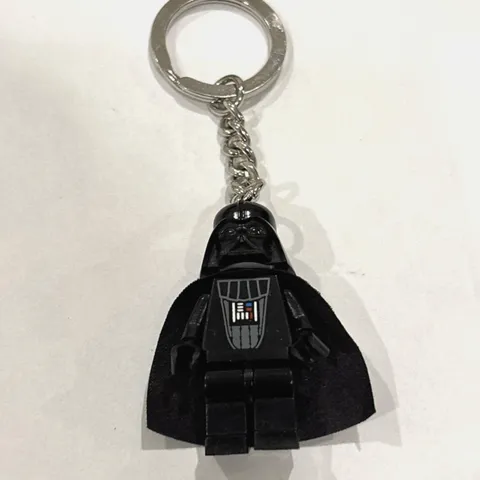 Lego Darth Vader Minifigure Keychain 850353 - Star Wars OEM Sith Minifig