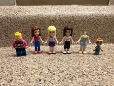 LEGO FRIENDS MINI FIGS 2009 GIRLS HAIR BLONDE BRUNETTE LOT OF 6 FIGURES! 2 Misc