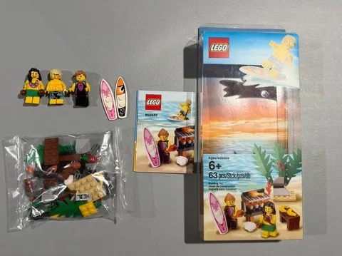 LEGO Minifigure Accessory Pack 850449 63 pcs, Surfer & Hula  Build Bag Is Sealed