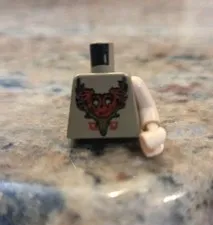 LEGO Viktor Krum Tan Torso Durmstrang Stag Coat of Arms hp068 #4762 Replacement 