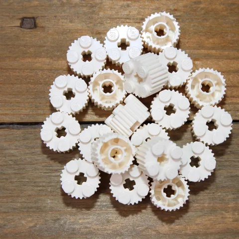 LEGO 92947 White Brick, Round 2 x 2 with Axle Hole and Grille Qty 20