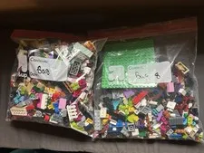 LEGO Bulk Lot Mixed Bricks & Pieces Multicolor Baseplate in Bags 7 & 8