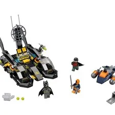 LEGO 76034 Batboat Harbour Pursuit complete (No Minifigures)
