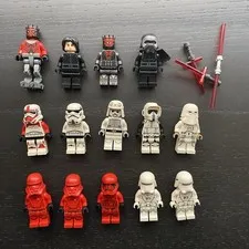 LEGO Star Wars Minifigure Lot w/ Lightsabers Darth Maul, Kylo Ren