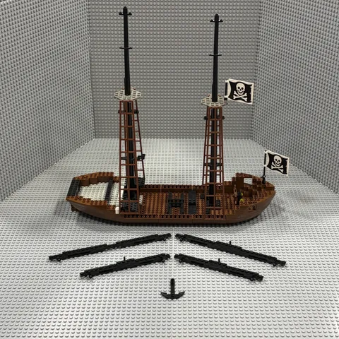 Lego Pirate Ship Black Seas Barracuda (6285) Parts : 2556c03 2558c03 2560 + More